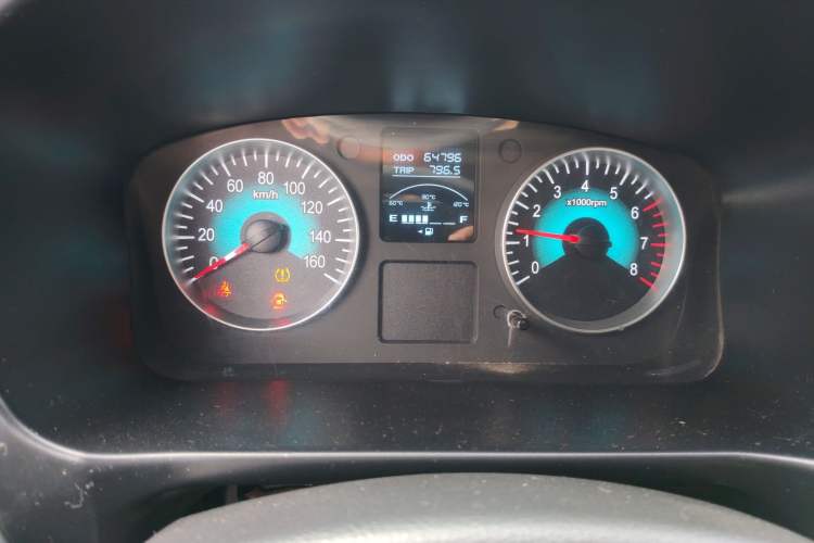 Used Jinbei Gold Hiace 2021 2.0L Passenger Van Travel Lion 7-Seater Instrument Cluster