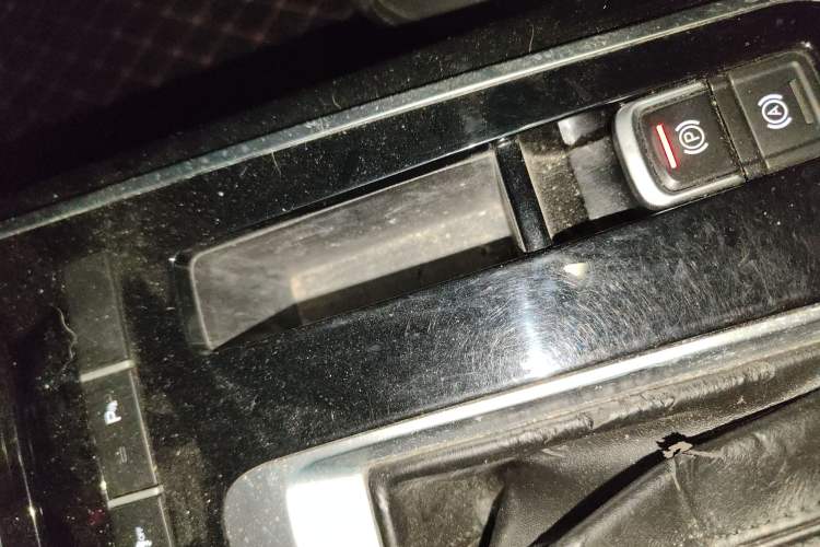 Used JETOUR X70S 2019 1.5T Automatic ZHENG TU Version China V Standard
