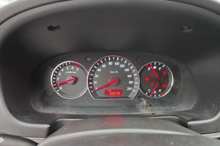 Used CHANGAN Alsvin V3 2012 1.3L Manual Comfort Version China IV Standard Instrument Cluster