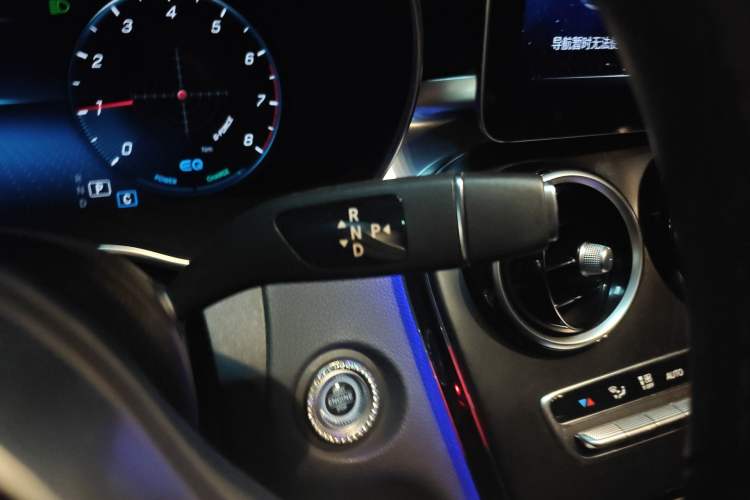 Used Mercedes-Benz C-Class 2021 C 260 L Sport Edition Gear Lever