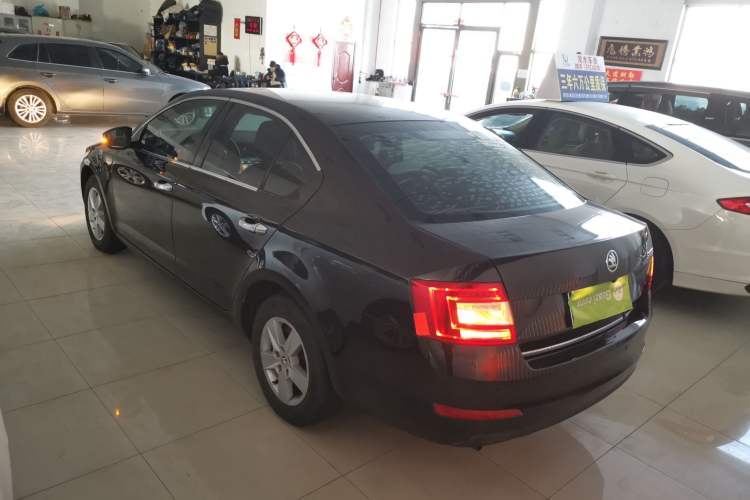Used Skoda Octavia 2015 1.4TSI DSG Eado Edition
