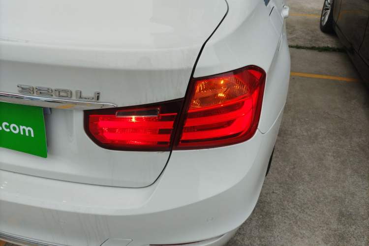 Used BMW 3 Series 2014 320Li Luxury Design Package
