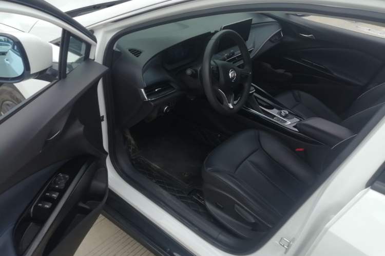Used Buick Velite 6 2024 430km Comfort Edition
