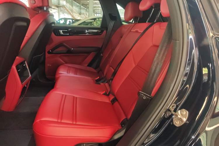 Used Porsche Cayenne E-Hybrid 2021 Cayenne E-Hybrid 2.0T