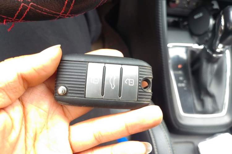 Used MG ZS 2017 1.5L Automatic Luxury Edition