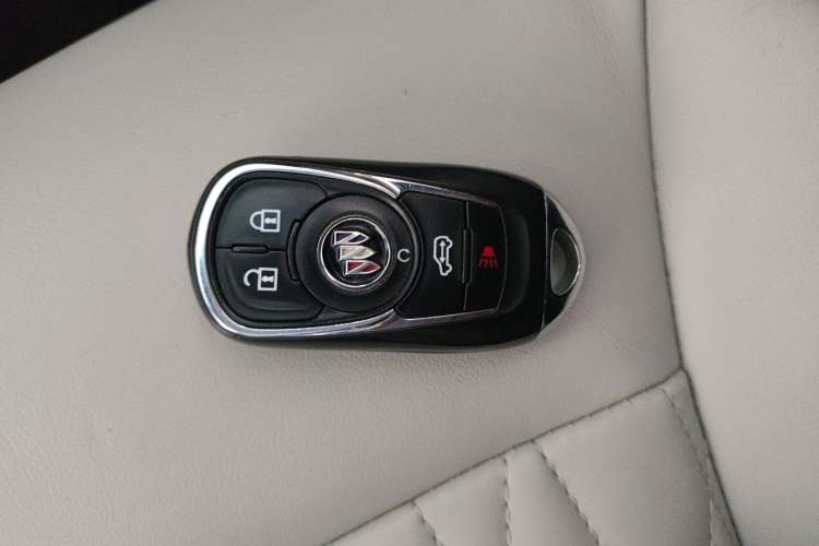 Used Buick GL8 2023 Land Executive Class 652T Luxury Model