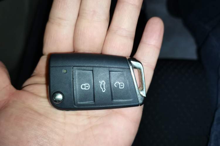 Used Volkswagen Tacqua 2023 200TSI DSG Joy-Connect Edition