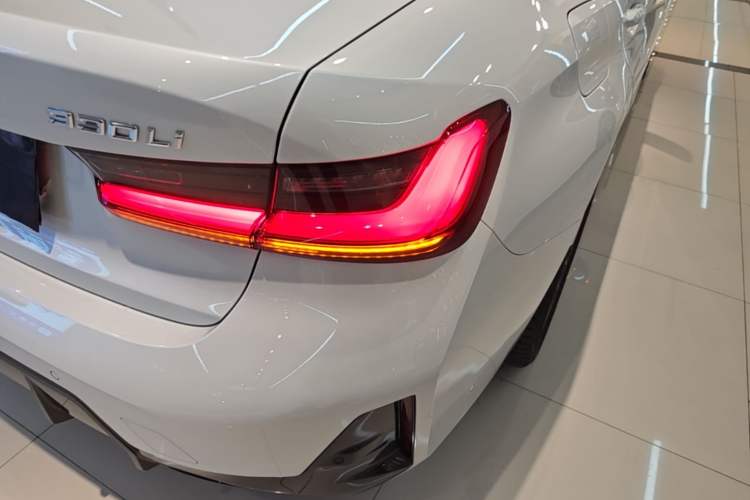 Used BMW 3 Series 2023 330Li M Sport Night Edition Package