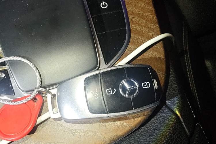 Used Mercedes-Benz E-Class 2019 E 200 L 4MATIC