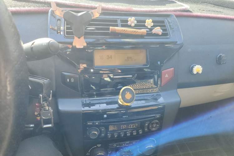 Used Citroen C-Quatre 2016 Classic Sedan 1.6L Automatic Prestige Model Audio And AC Panel