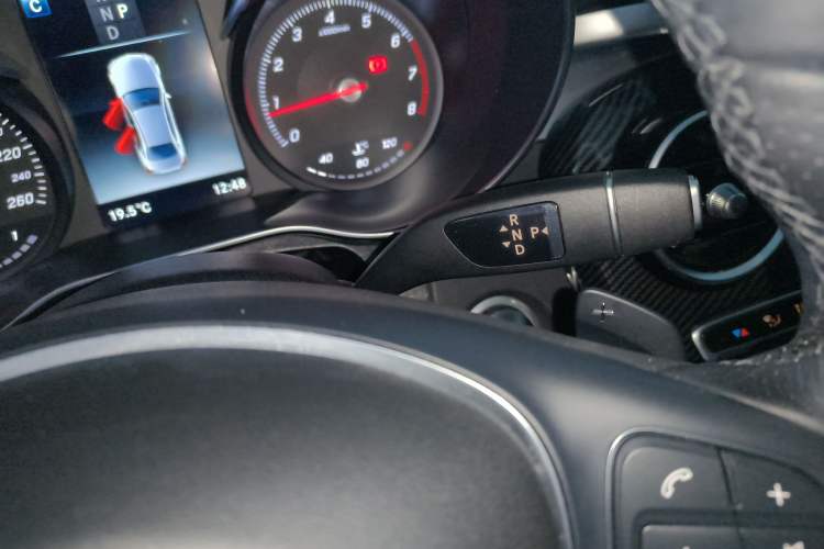 Used Mercedes-Benz C-Class 2018 C 200 L Sport Edition Gear Lever