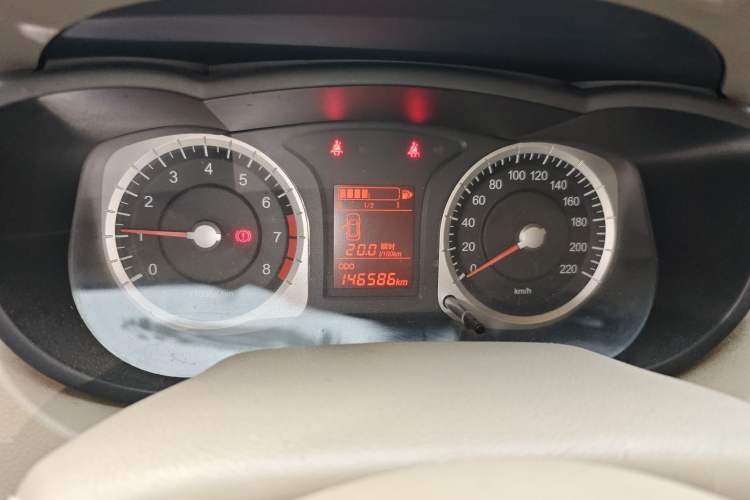 Used Venucia D50 2013 1.6L Manual Fashion Edition Instrument Cluster