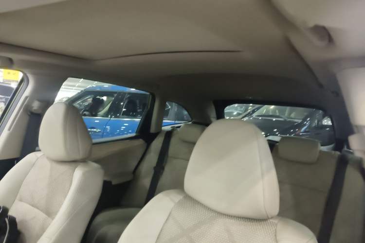 Used Honda Jade 2014 1.8L Automatic Comfort Elite Version 5 Seats
