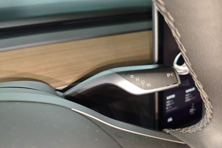 Used Tesla Model 3 2022 Rear-Wheel-Drive Version Gear Lever