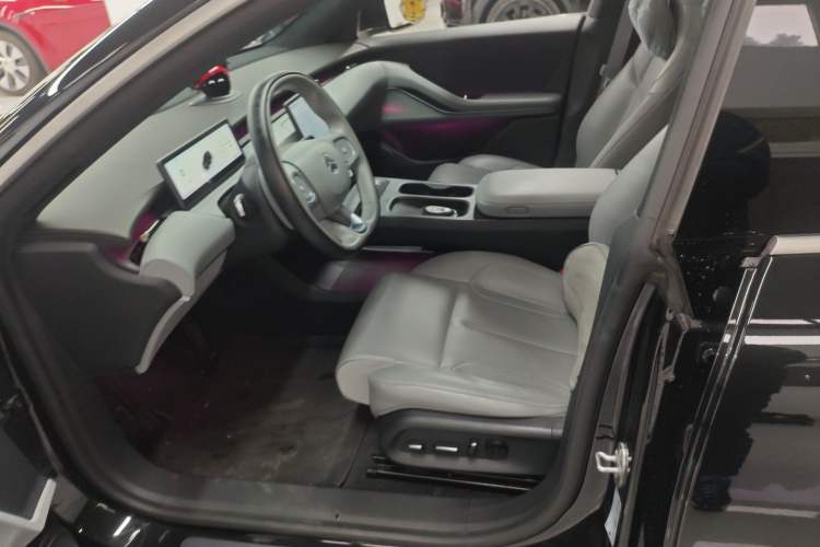 Used Nio ET5T 2023 75 kWh Touring