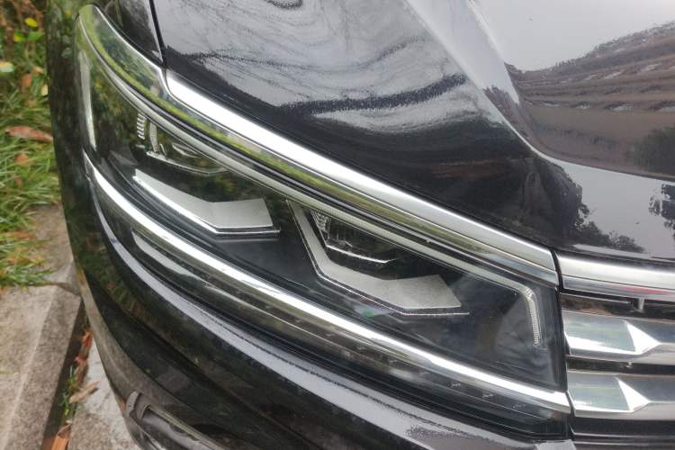 Used Volkswagen Tiguan L 2017 330TSI Automatic Two-Wheel Drive Flagship Edition