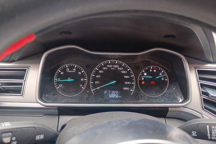 Used Zotye Domy X7 2018 Upward Edition 1.8T DCT Glory Version