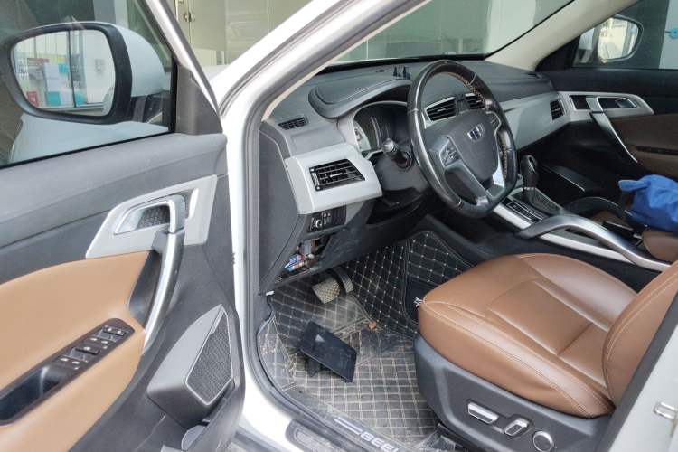 Used Geely Auto Emgrand X7 Sport 2016 1.8TD Automatic All-Wheel-Drive ZhiZun Edition Driver Seat