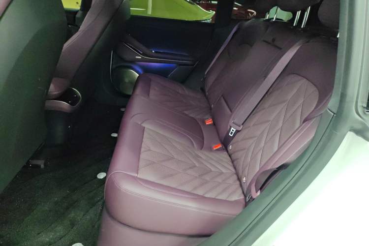 Used Nio ET5T 2025 75 kWh Touring
