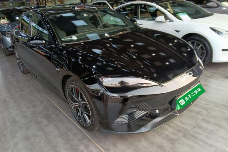 Used BYD Seal 2025 600 All-Wheel Drive Intelligent Driving Version Front Right 45 Deg