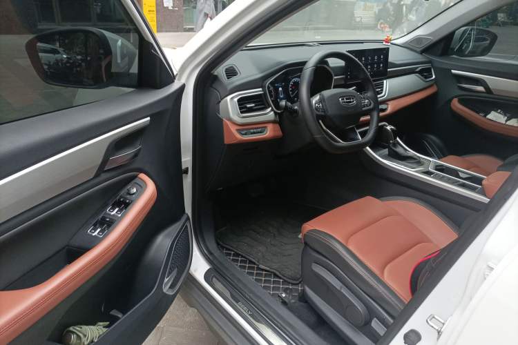 Used Geely Auto Vision X6 2020 1.4T CVT Luxury Edition