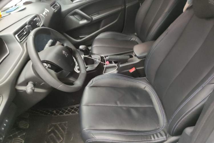 Used Peugeot 308 2016 1.6L Manual Fashion Edition