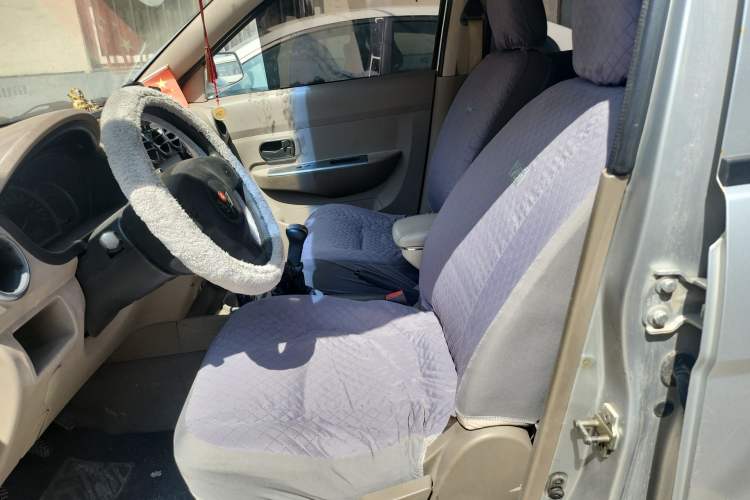 Used Wuling Hongguang 2010 1.4L Standard Version Left Front Seat