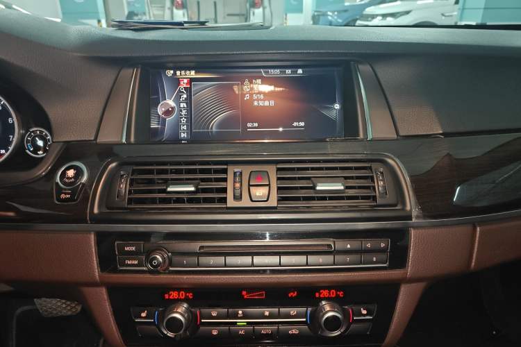 Used BMW 5 Series 2017 525Li Luxury Design Package