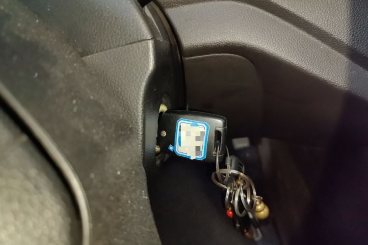 Used Wuling Hongguang V 2019 1.5L Jingqu Version China VI LAR
