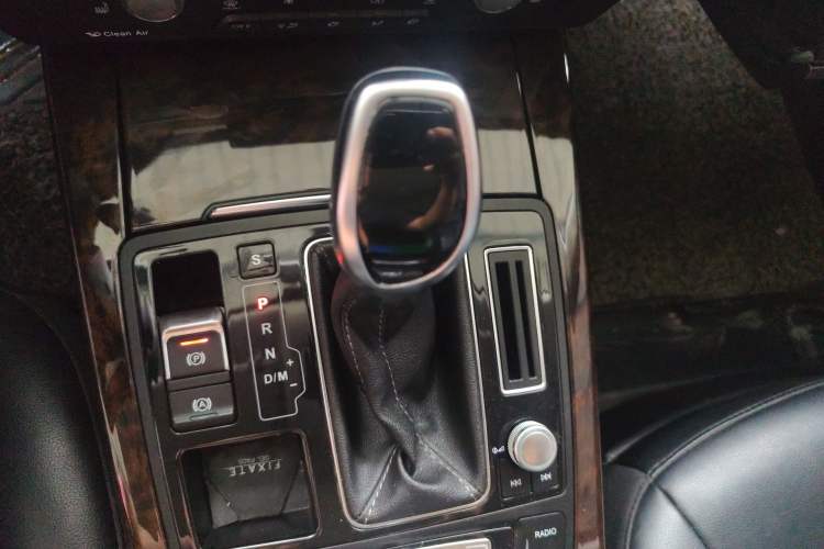 Used Zotye Z700 2016 1.8T DCT Elegant Version
