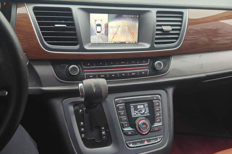 Used SAIC MAXUS G10 2018 PLUS 2.0T Automatic Elite Edition