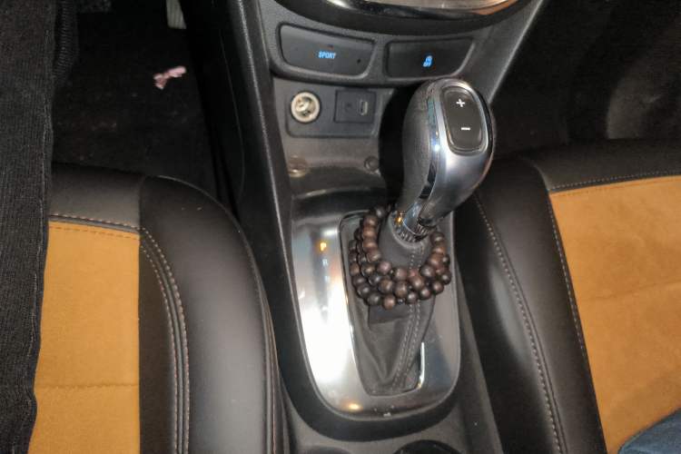 Used Buick Encore 2015 1.4T Automatic Two-Wheel Drive Urban Leading Model
