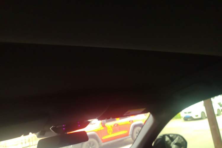 Used Li Auto L8 2023 Pro Model
