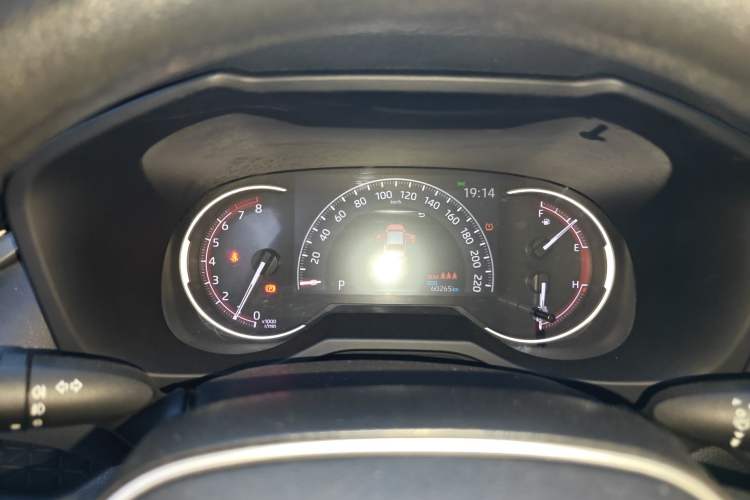 Used Toyota RAV4 2020 2.0L CVT Two-Wheel Drive Fashion Edition Instrument Cluster