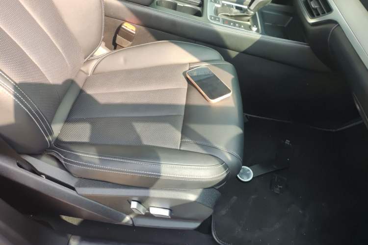 Used BYD Tang 2019 2.0T Automatic SmartConnect Luxury 7-Seater China VI Standard
