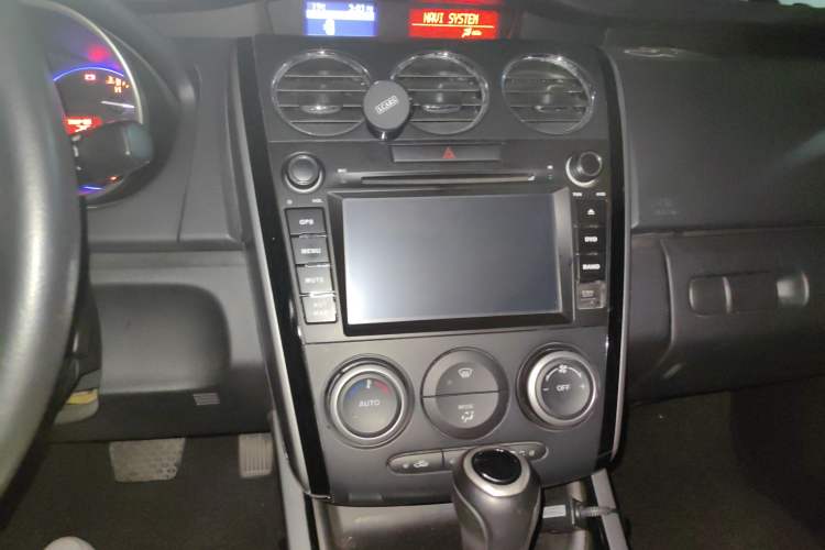 Used Mazda CX-7 2014 2.5L 2WD Luxury Edition Audio And AC Panel