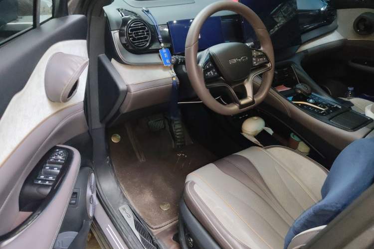 Used BYD Frigate 07 2023 DM-i 100KM Flagship Model