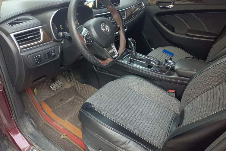 Used Dongfeng Fengon 580 2017 1.5T CVT Smart Style Model Left Front Seat