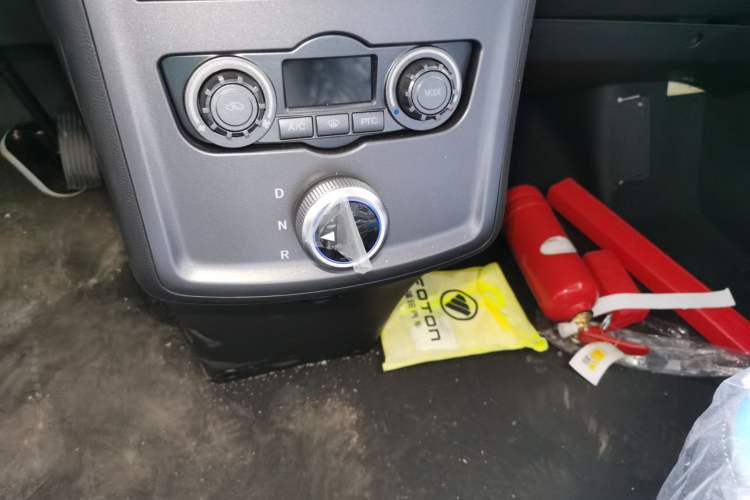 Used Foton Intelligent Blue Elf E7 2023 Pure Electric Van Flat Roof 2 Seats EVE Energy 41.86 kWh
