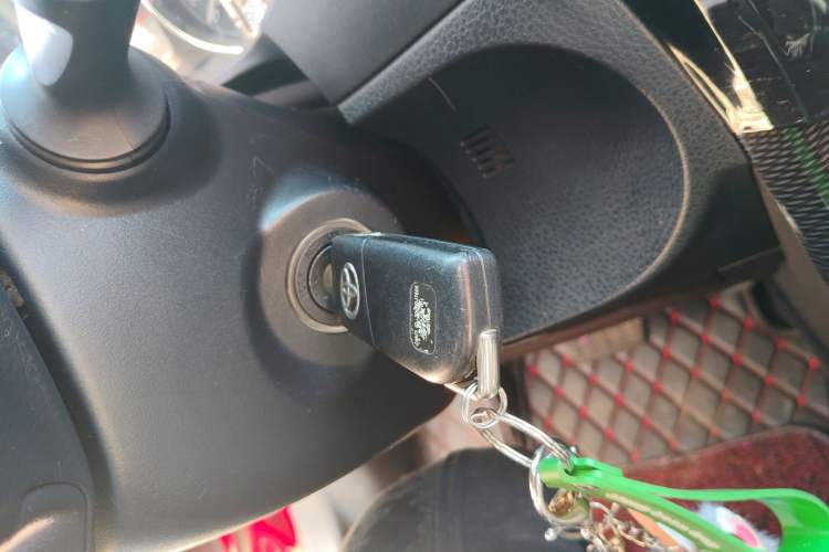 Used Toyota Corolla 2014 1.6L CVT GL-i Leather Edition
