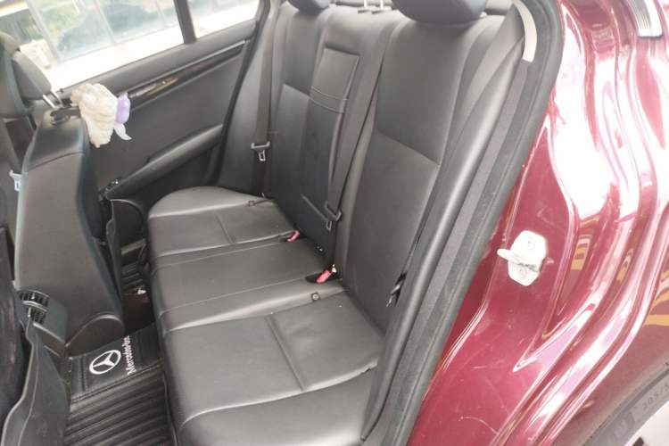 Used Mercedes-Benz C-Class 2013 C 180 CGI Classic
