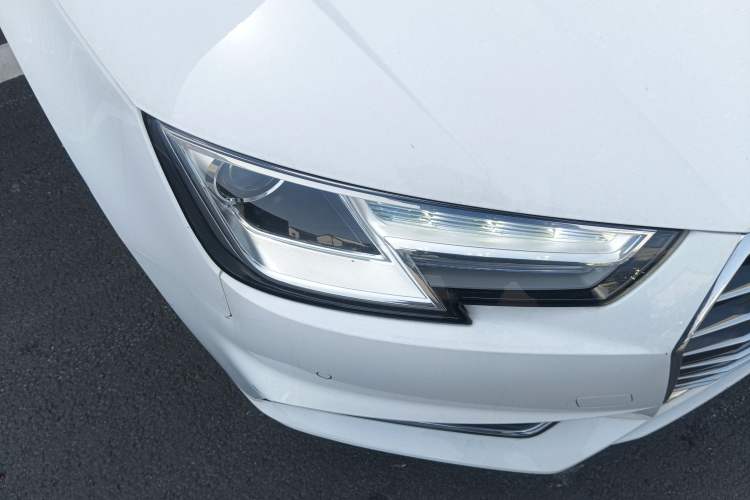 Used Audi A4L 2019 40 TFSI Ambition China VI Right Front Headlight