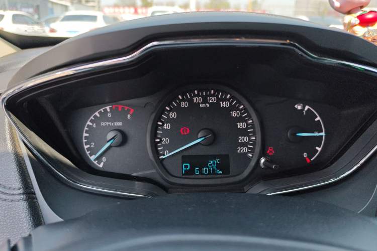 Used Ford Escort 2015 1.5L Automatic Fashion Model