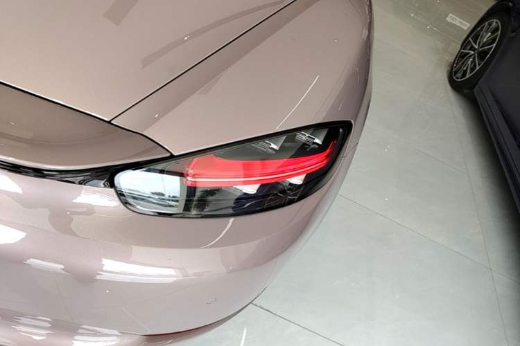 Used Porsche 718 2022 Boxster T 2.0T