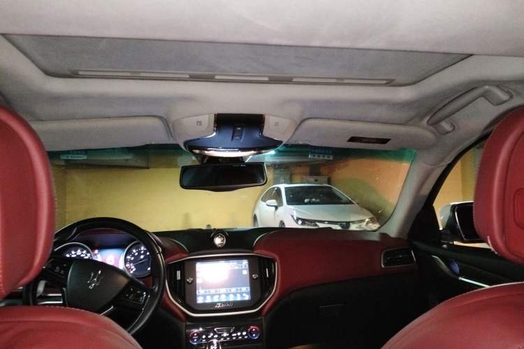 Used Maserati Ghibli 2014 3.0T Standard Edition
