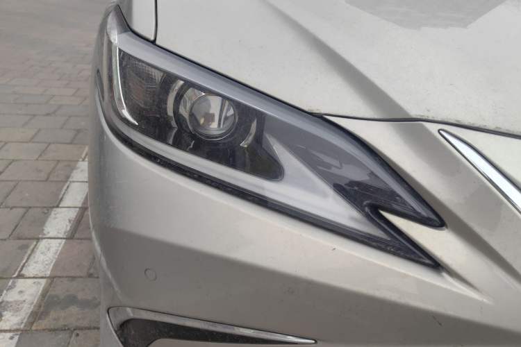 Used Lexus ES 2020 200 Excellence Edition