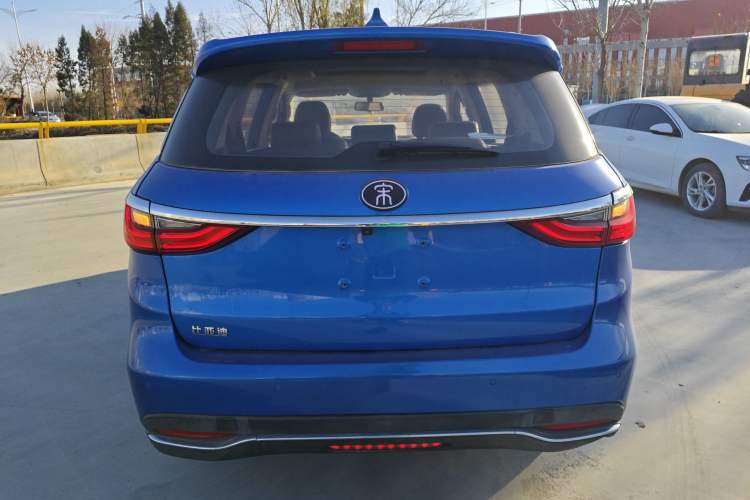 Used BYD Song MAX 2017 1.5T Automatic Smart Connect Prestige 7-Seater Rear