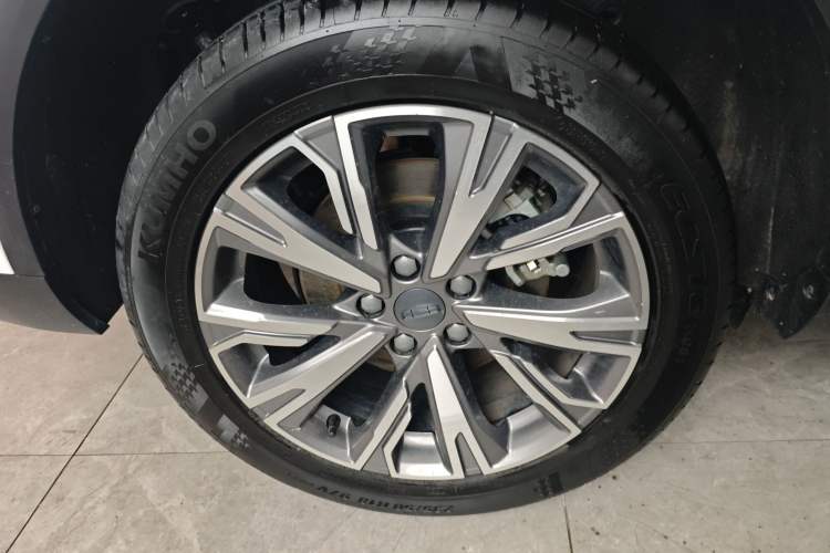 Used Geely Auto Jiajie 2023 Geely Jiaji L 1.5TD DCT Luxury Model