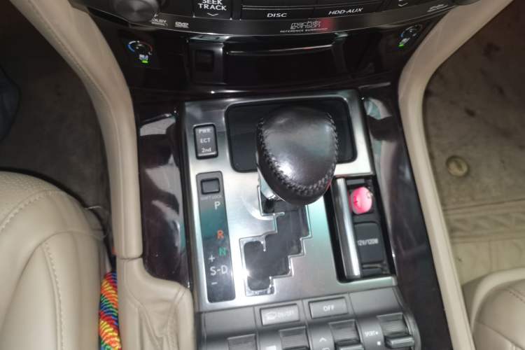 Used Lexus LX 2009 570