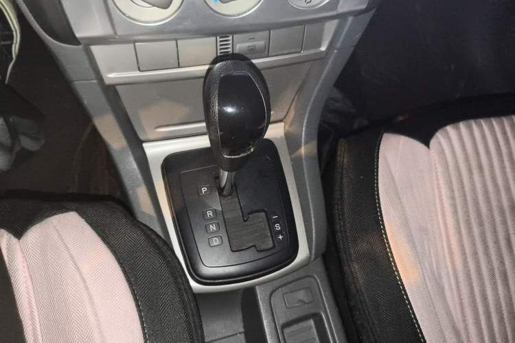 Used Ford Focus 2013 Hatchback Classic 1.8L Automatic Base Model
